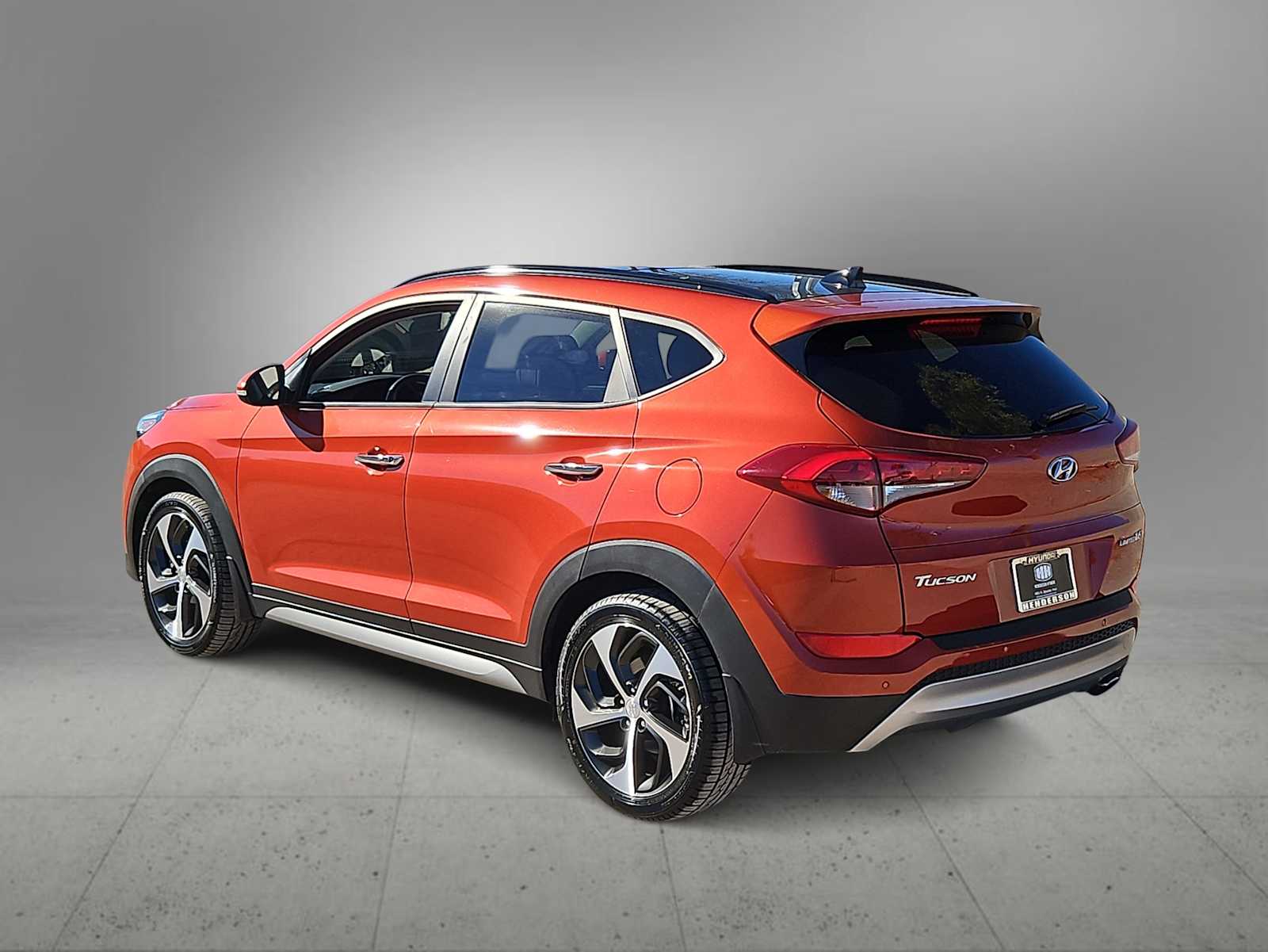 Thumbnail: 2017 Hyundai Tucson - 6