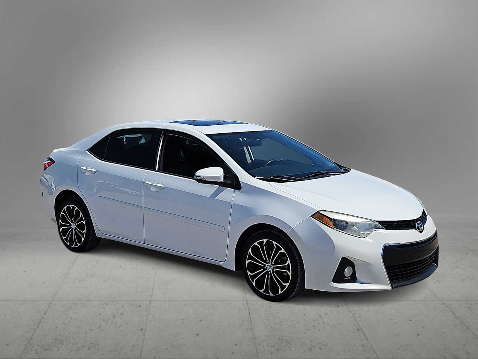 Thumbnail: 2016 Toyota Corolla - 2