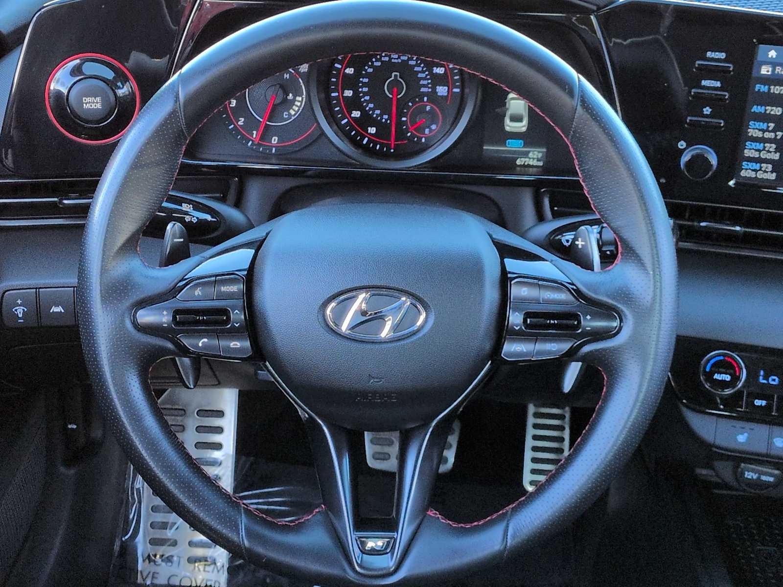 Thumbnail: 2022 Hyundai Elantra - 24