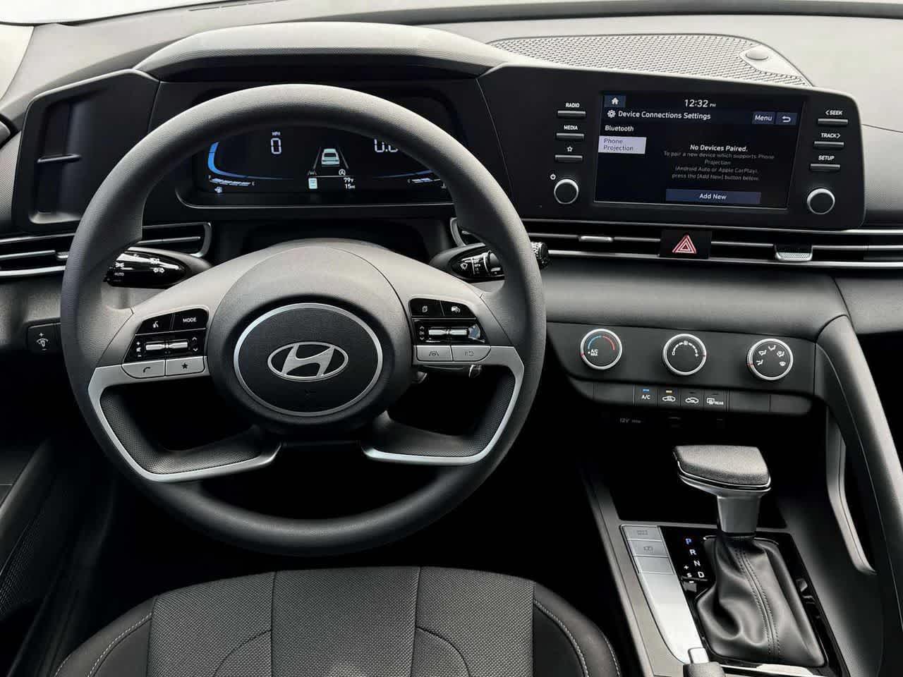 Thumbnail: 2025 Hyundai Elantra - 17