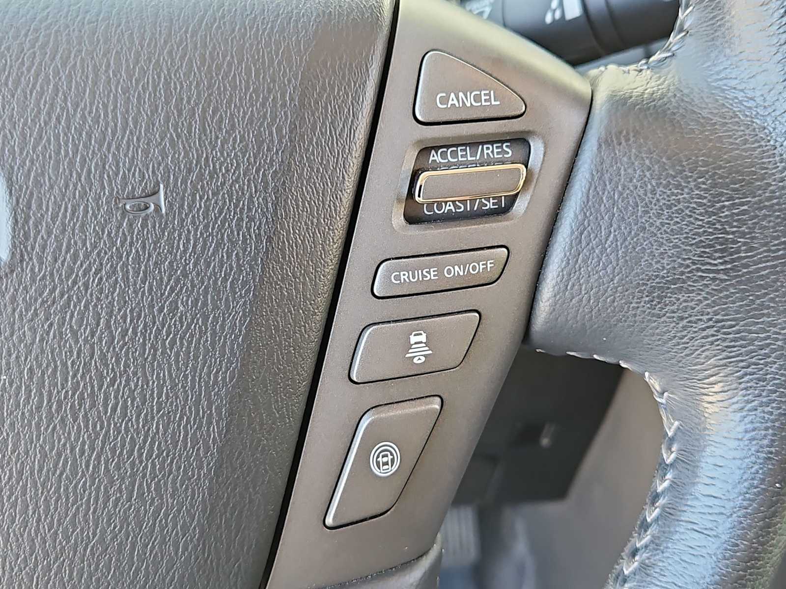 Thumbnail: 2018 Nissan Armada - 23