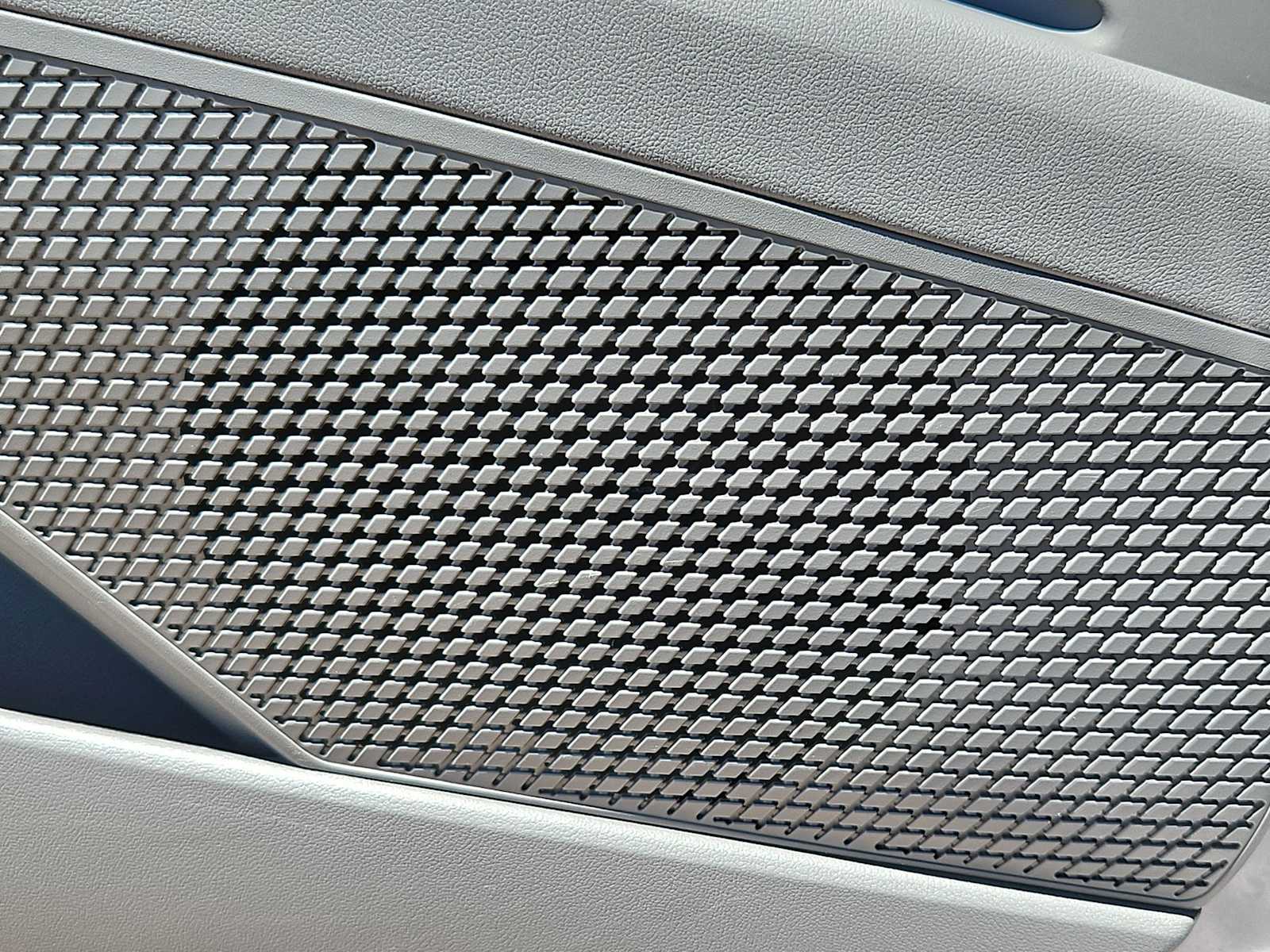 Thumbnail: 2025 Hyundai Elantra - 30
