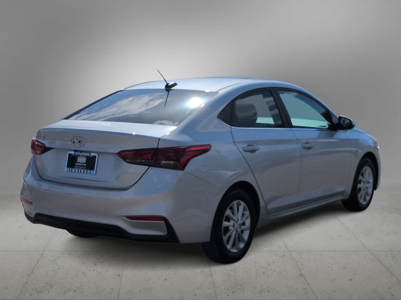 Thumbnail: 2022 Hyundai Accent - 8