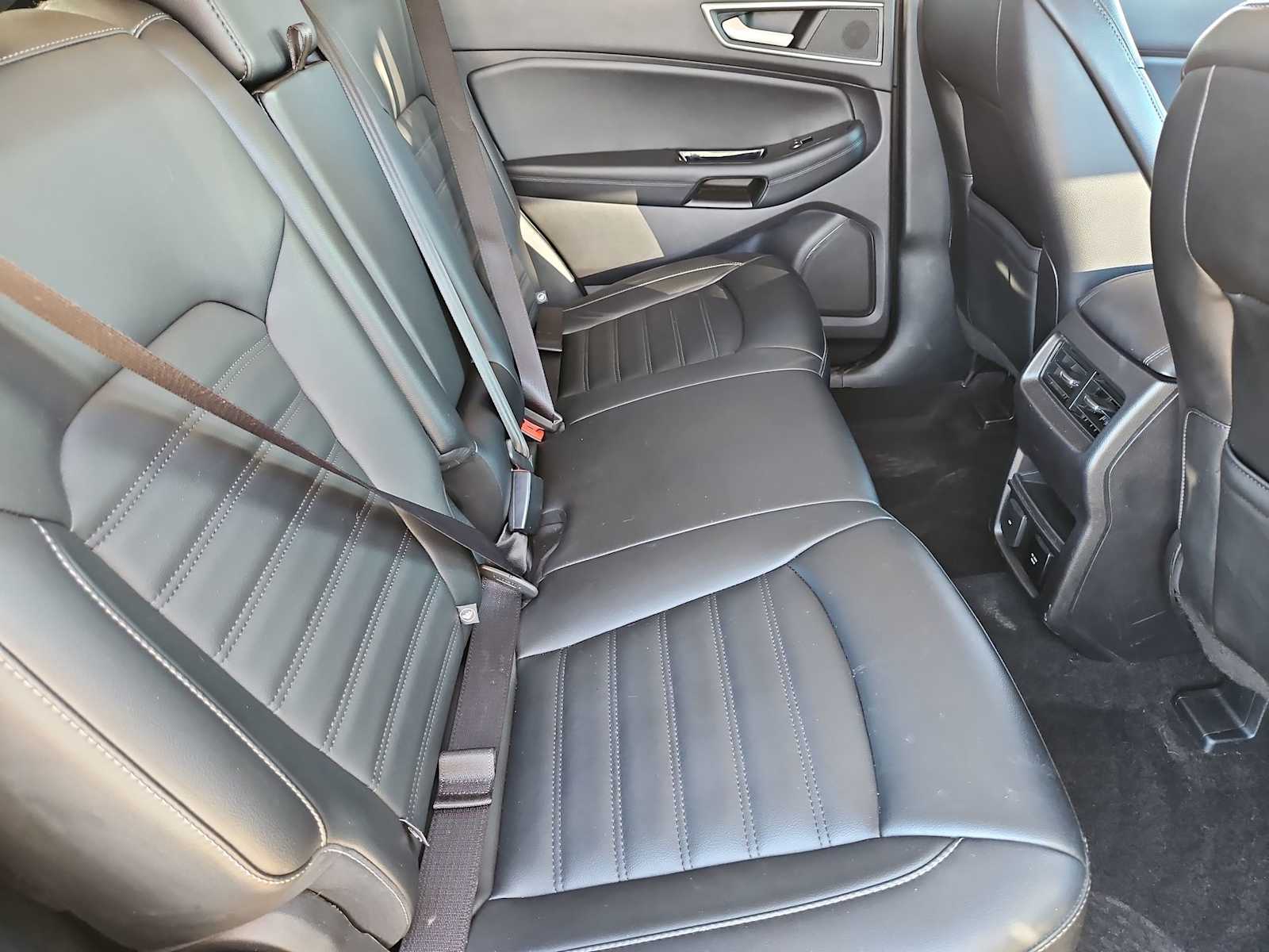 Thumbnail: 2019 Ford Edge - 20