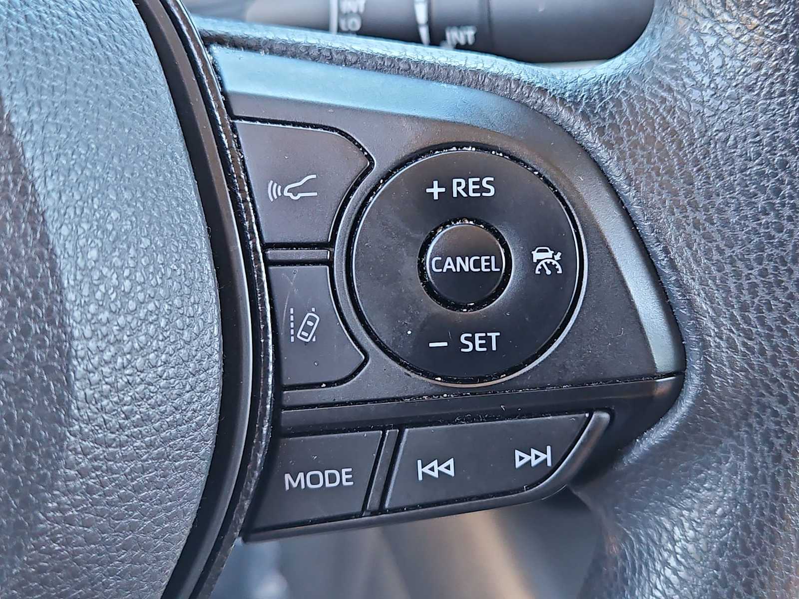 Thumbnail: 2021 Toyota Corolla - 24