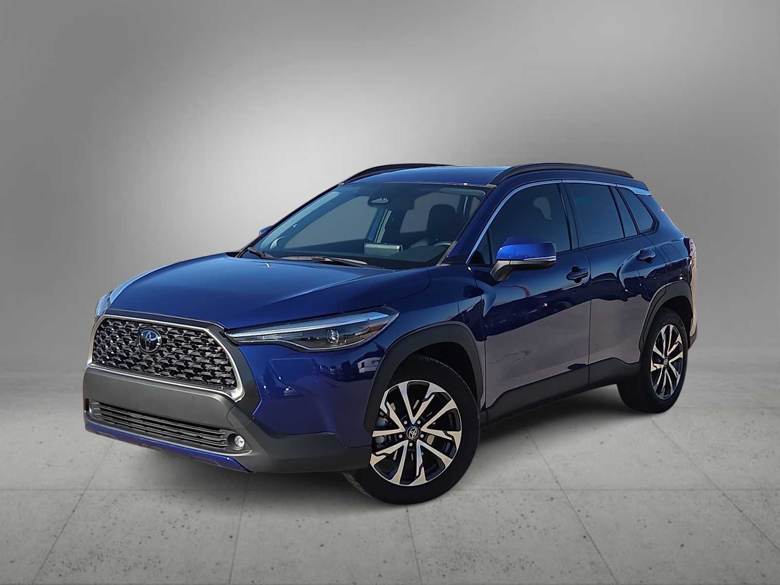 Thumbnail: 2023 Toyota Corolla Cross - 1