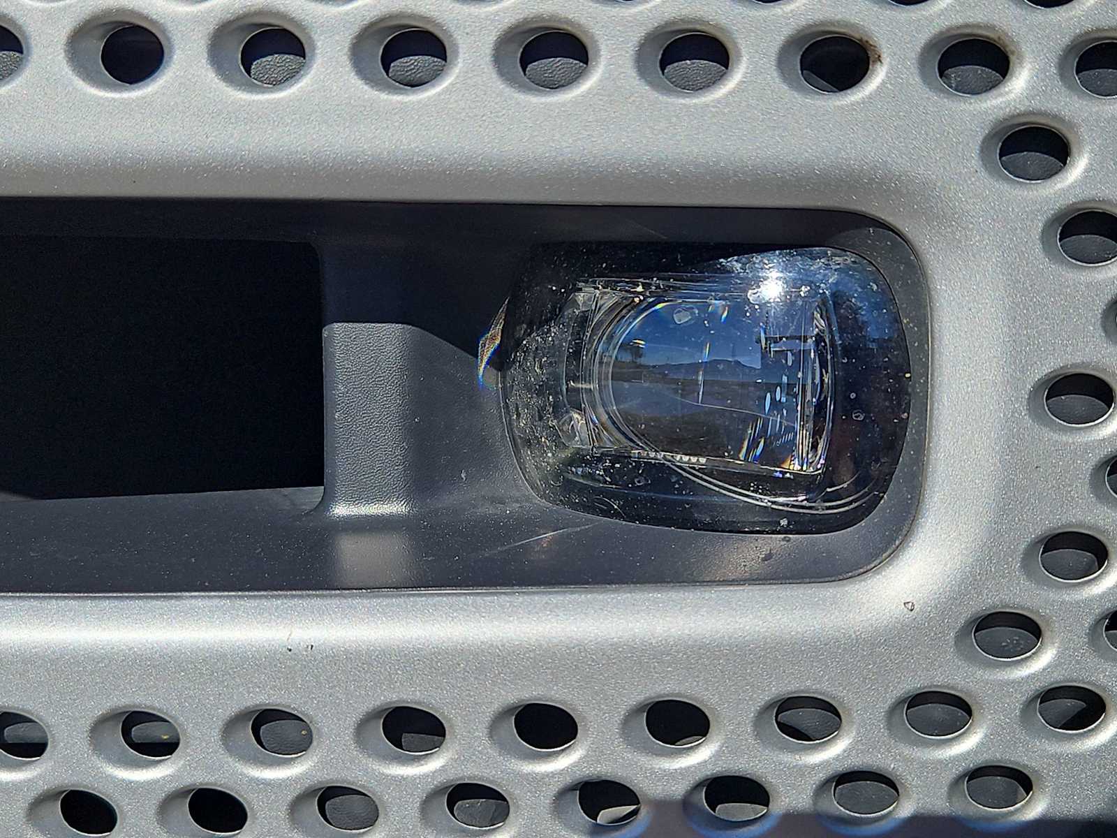 Thumbnail: 2022 Land Rover Defender - 11