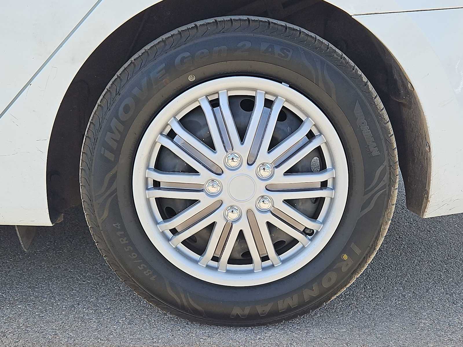 Thumbnail: 2017 Hyundai Accent - 13