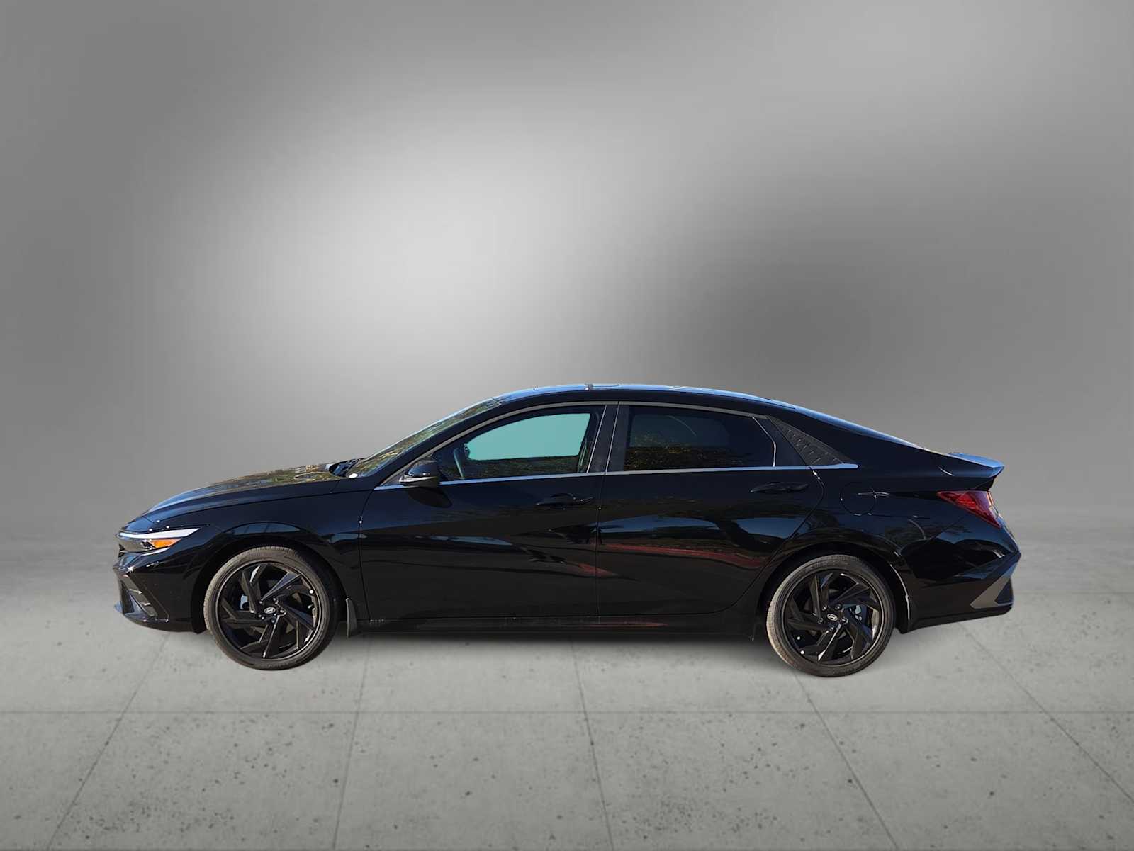 Thumbnail: 2026 Hyundai Elantra - 5