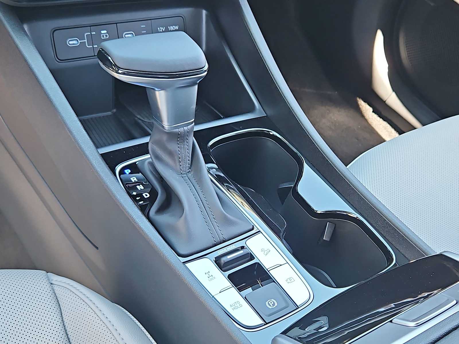 Thumbnail: 2025 Hyundai Santa Cruz - 33