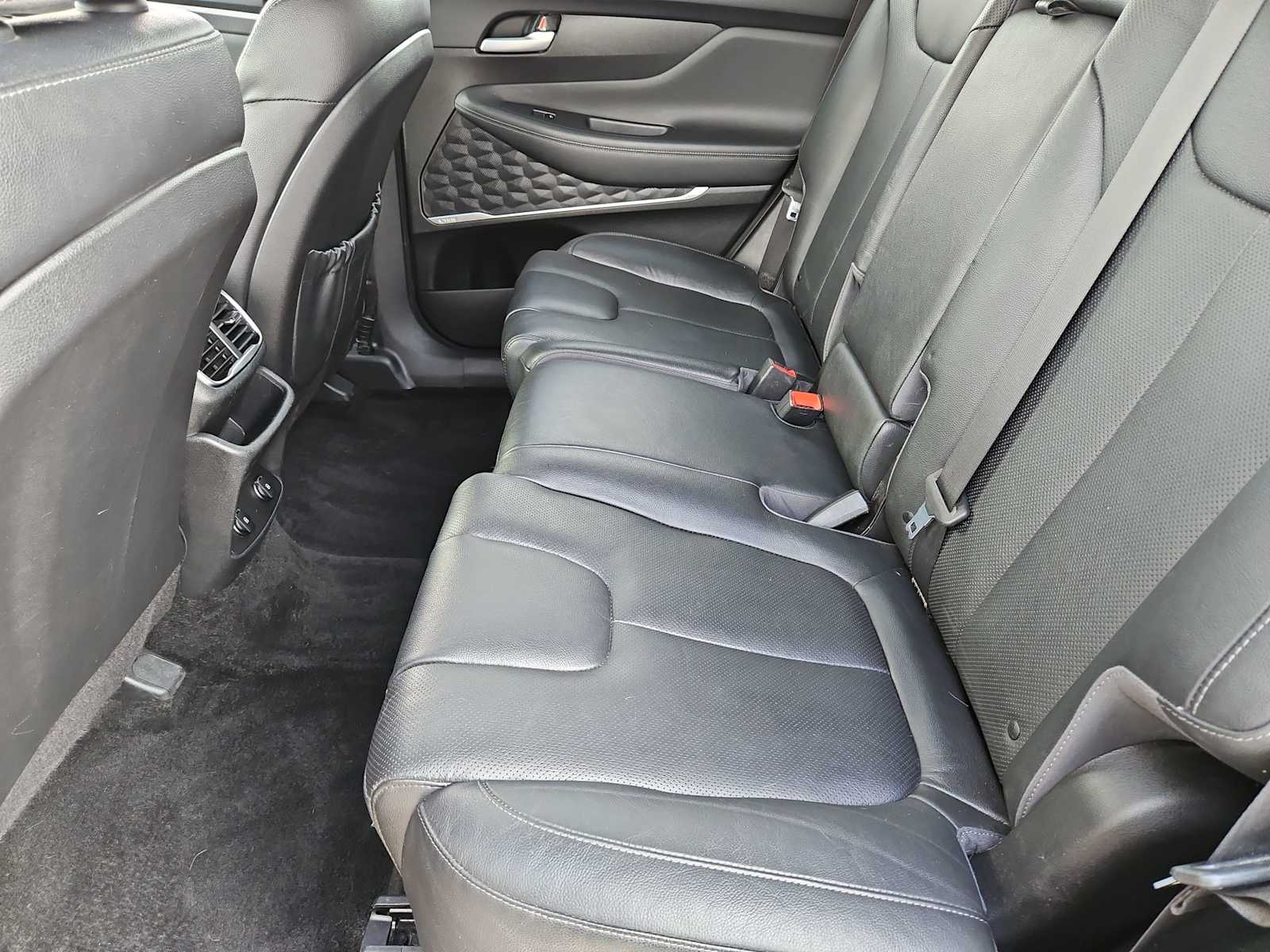 Thumbnail: 2019 Hyundai Santa Fe - 21