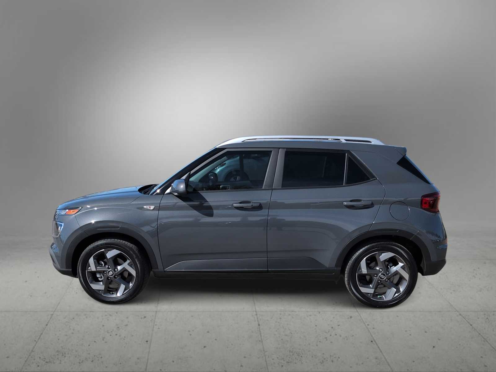 Thumbnail: 2026 Hyundai Venue - 5