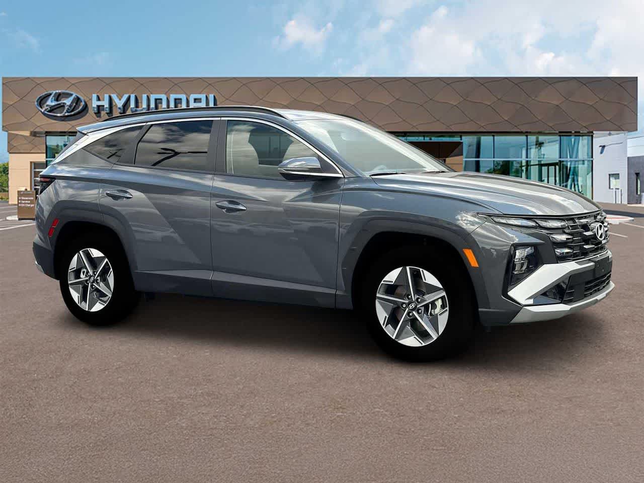 Thumbnail: 2025 Hyundai Tucson - 10