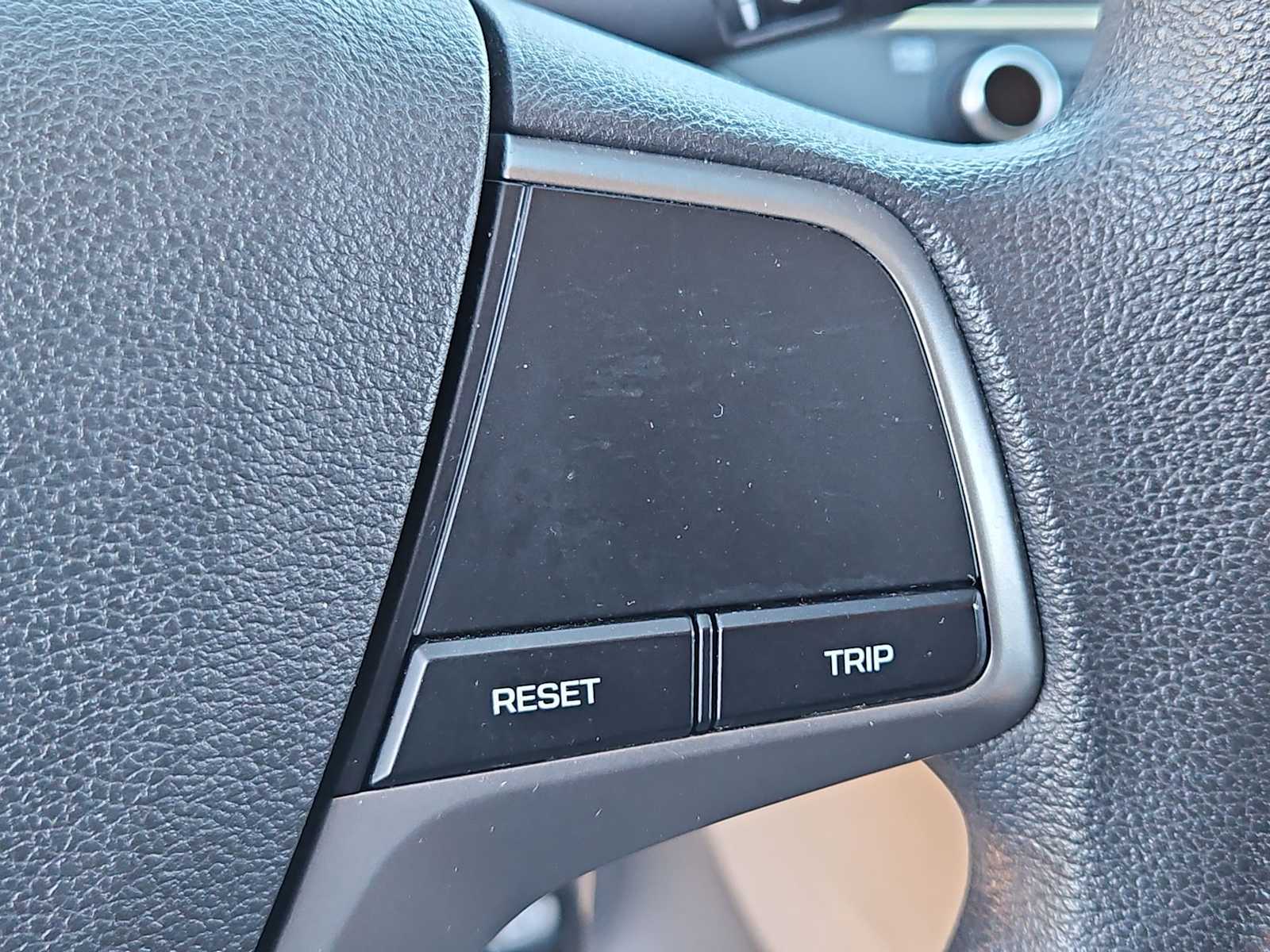 Thumbnail: 2017 Hyundai Elantra - 23