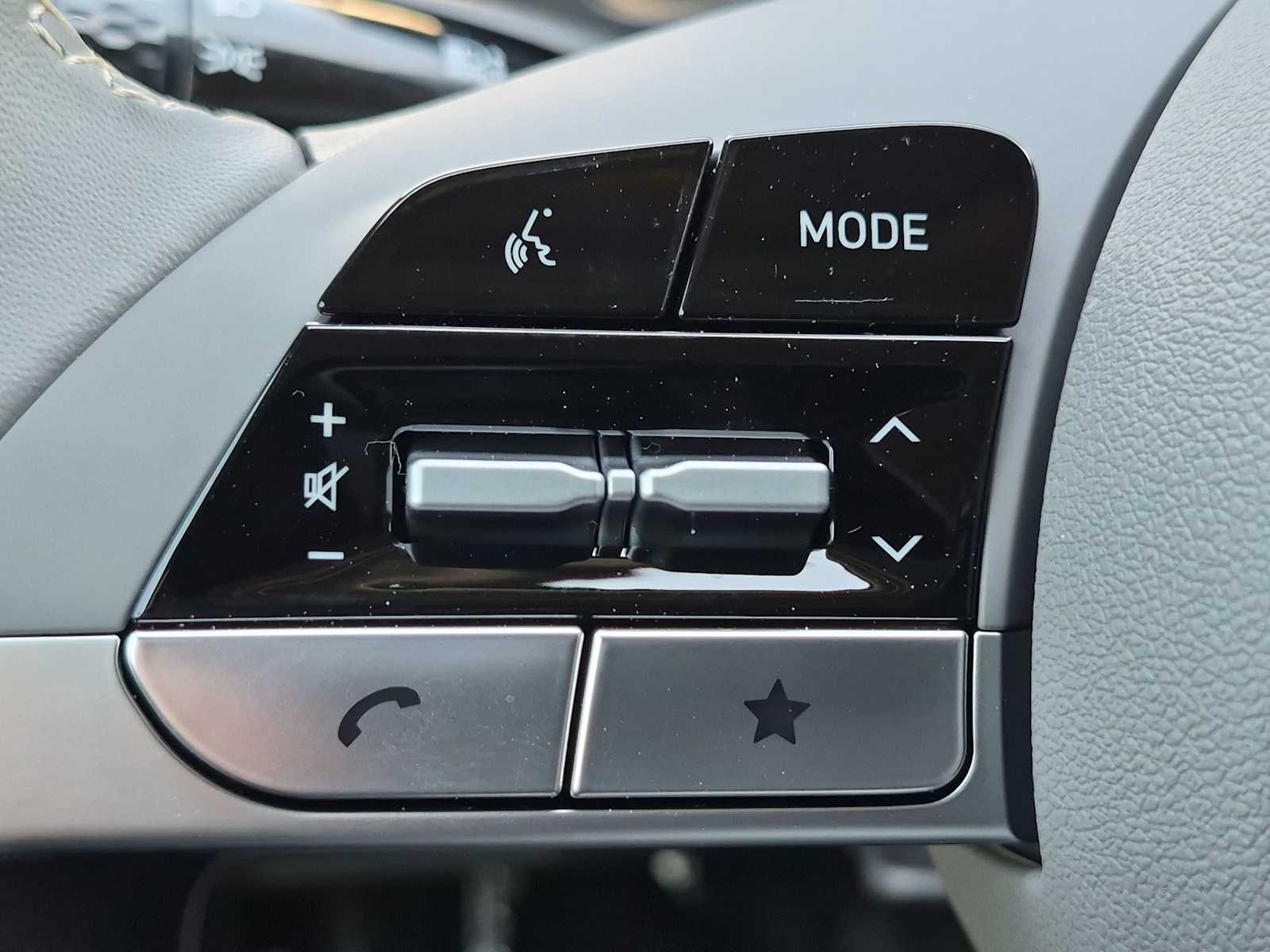 Thumbnail: 2026 Hyundai Elantra - 22