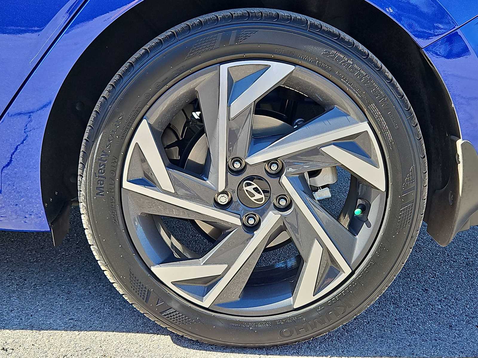 Thumbnail: 2025 Hyundai Elantra - 13