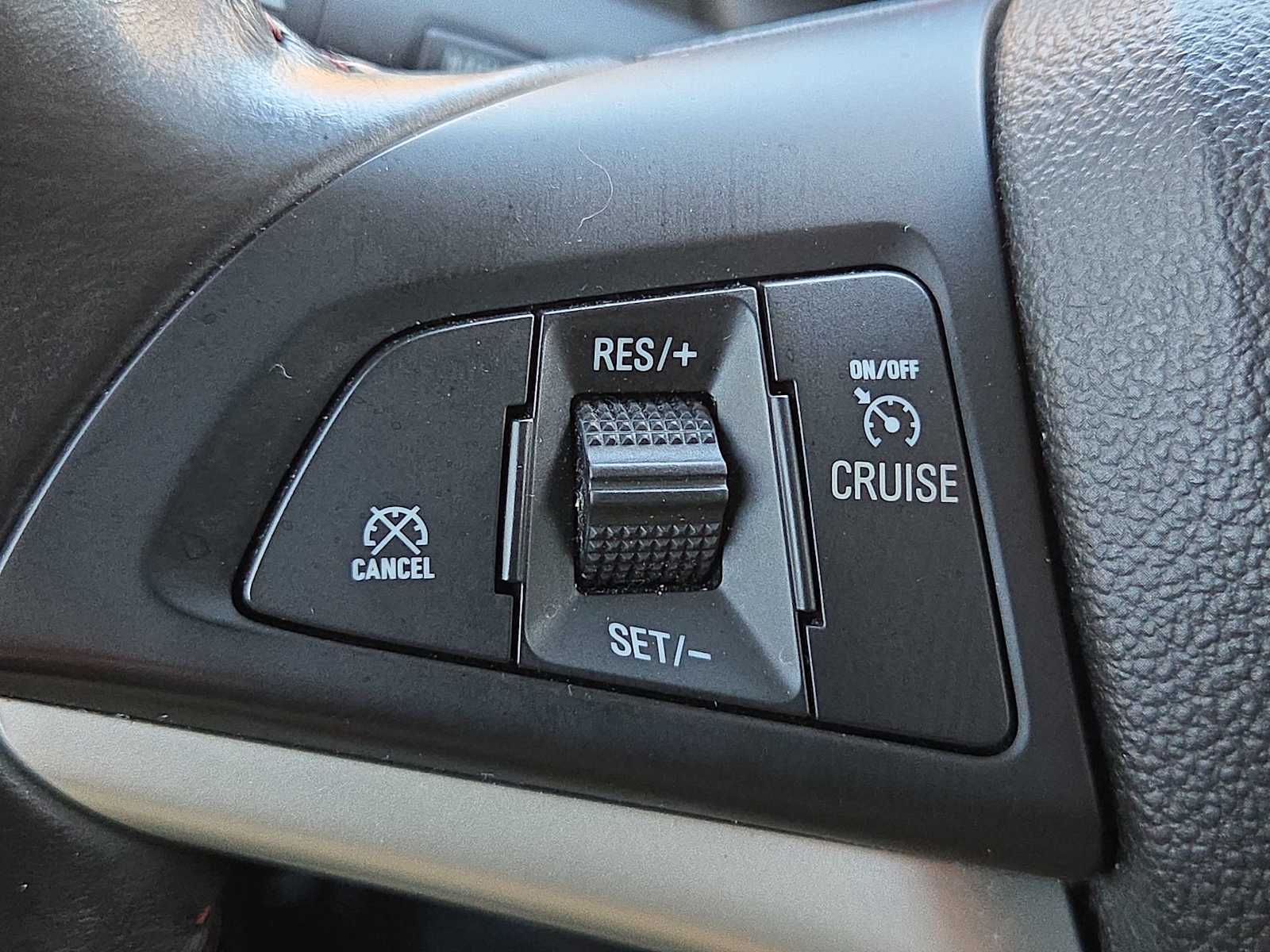 Thumbnail: 2017 Chevrolet Sonic - 24