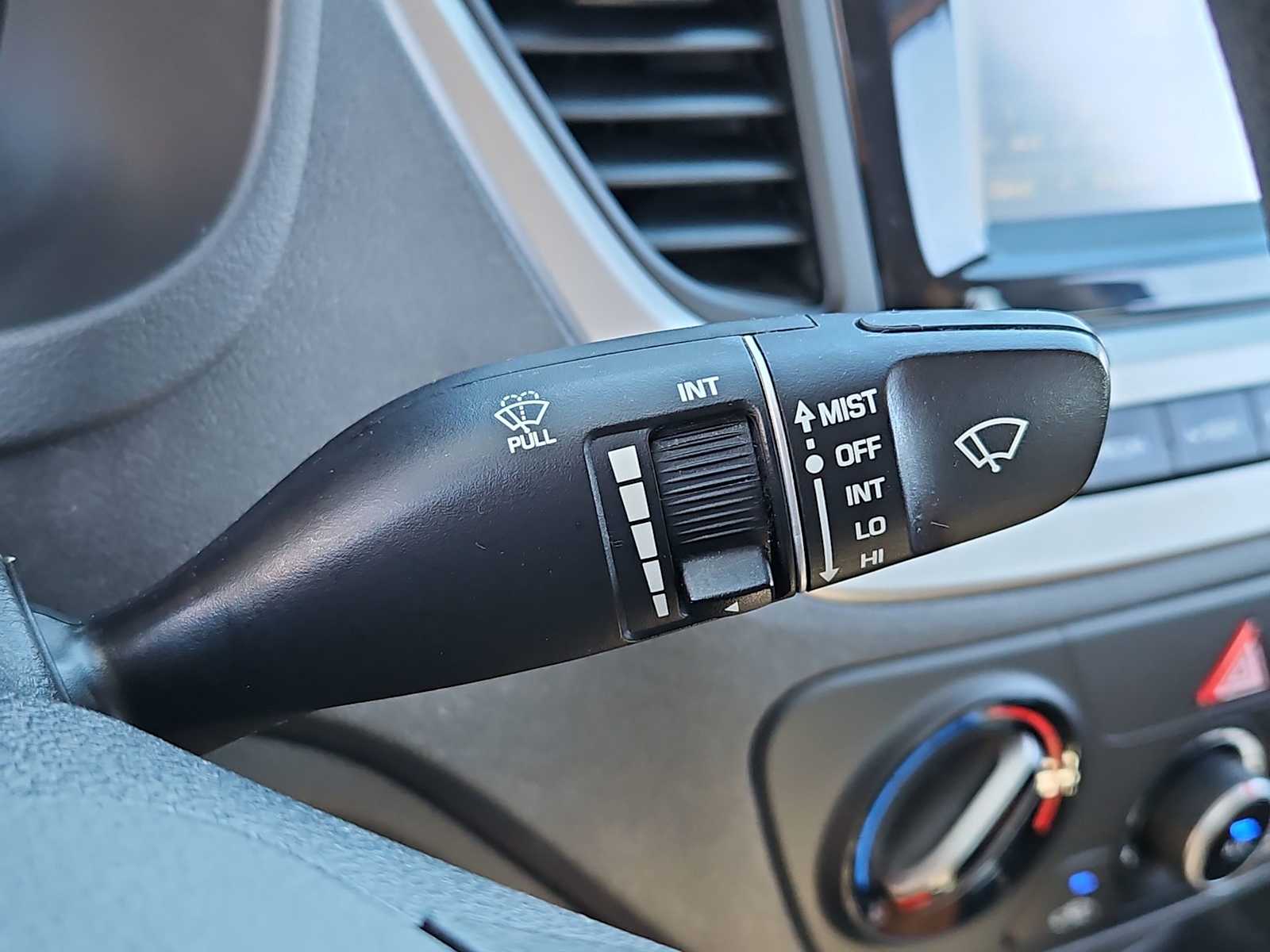 Thumbnail: 2020 Hyundai Accent - 25