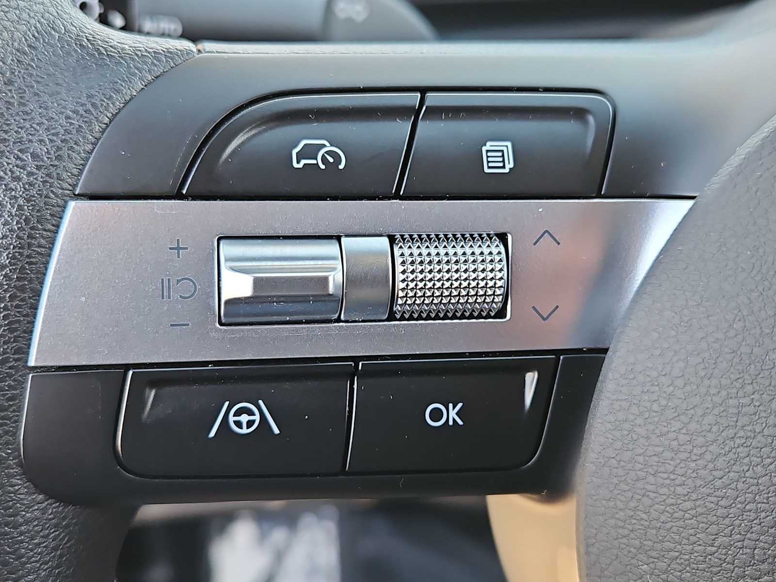 Thumbnail: 2025 Hyundai Santa Cruz - 24