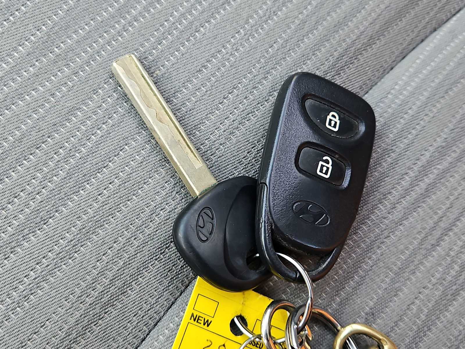 Thumbnail: 2017 Hyundai Accent - 30