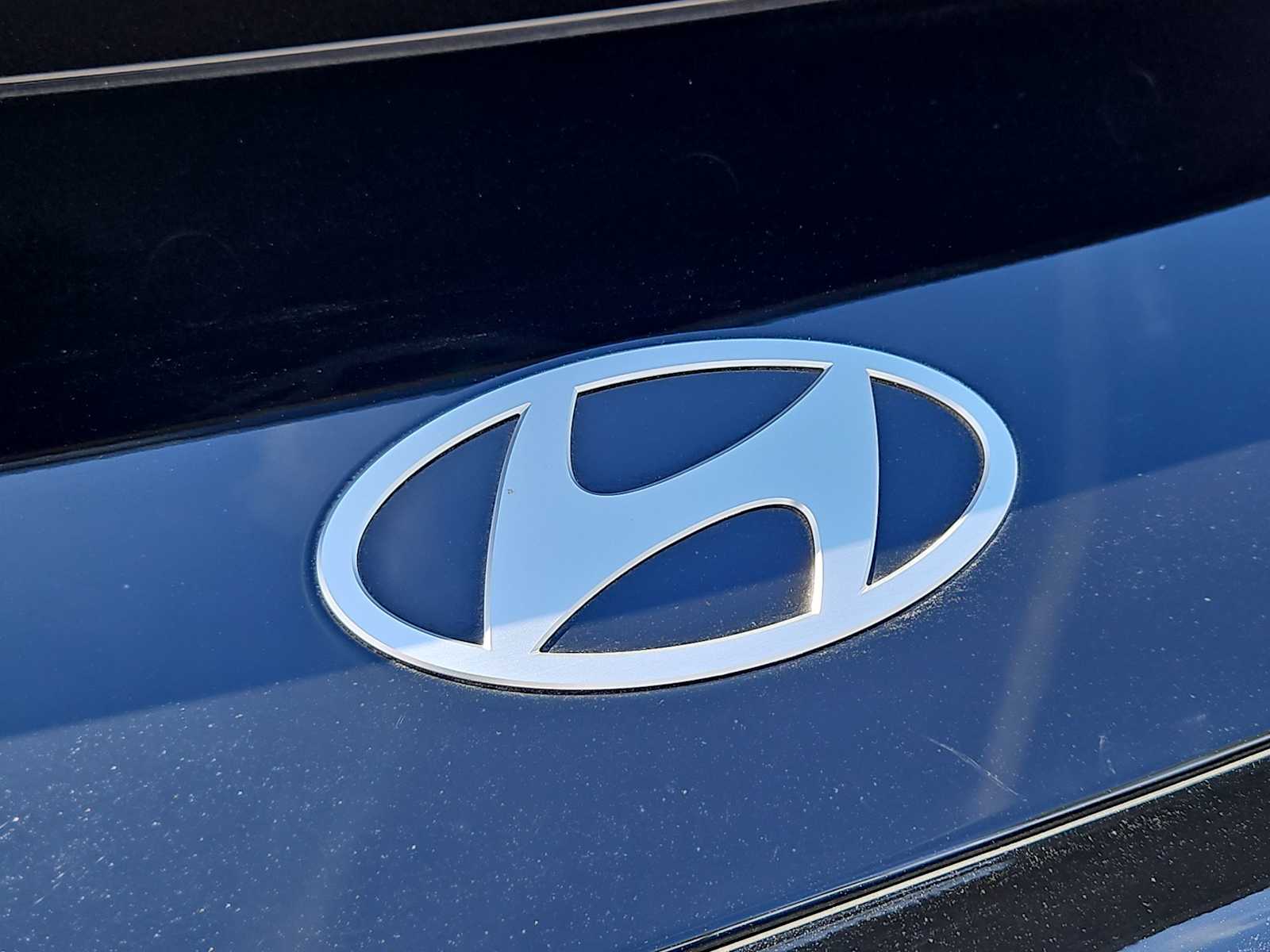 Thumbnail: 2024 Hyundai Ioniq 6 - 11