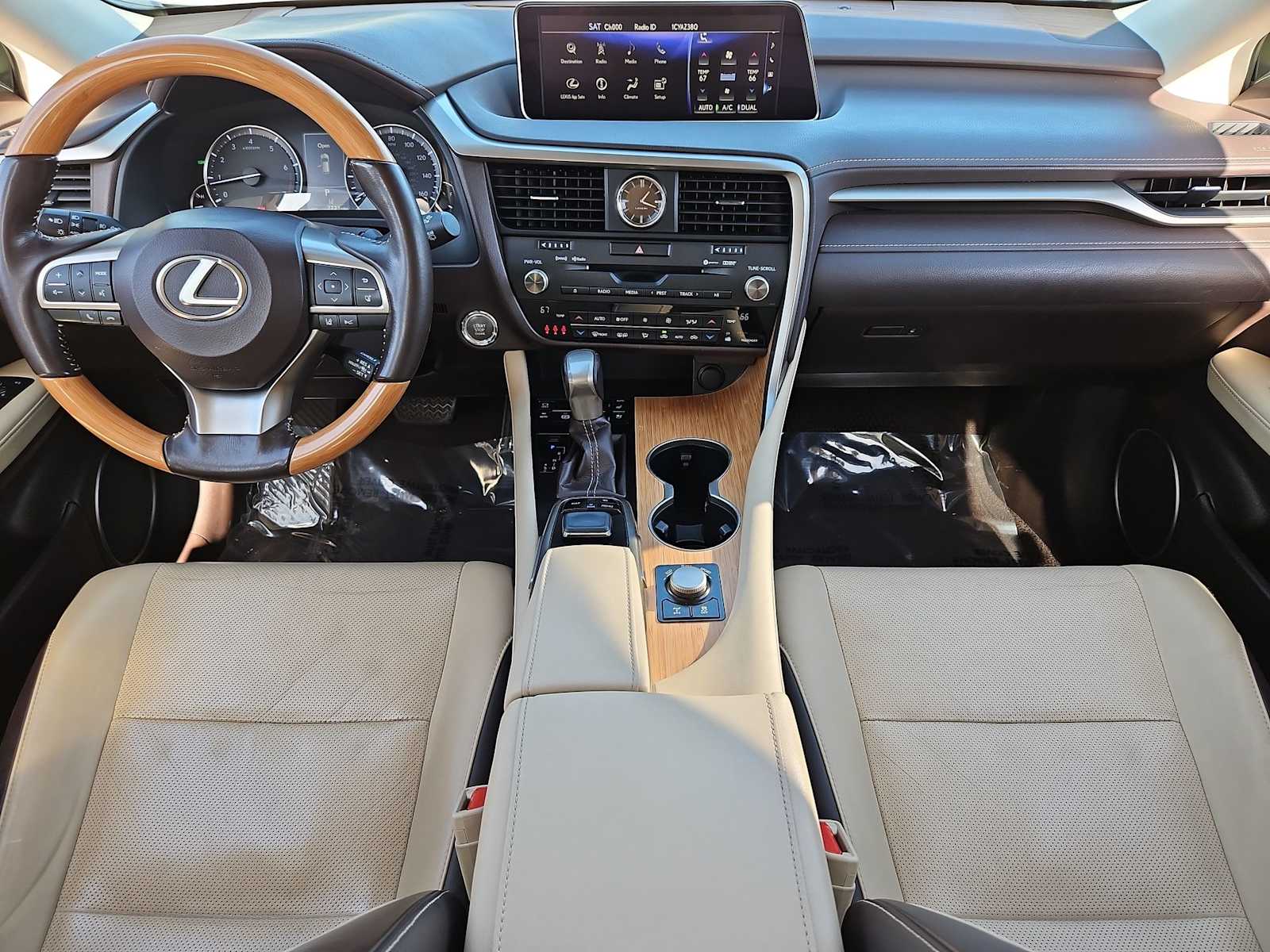 Thumbnail: 2017 Lexus RX - 16