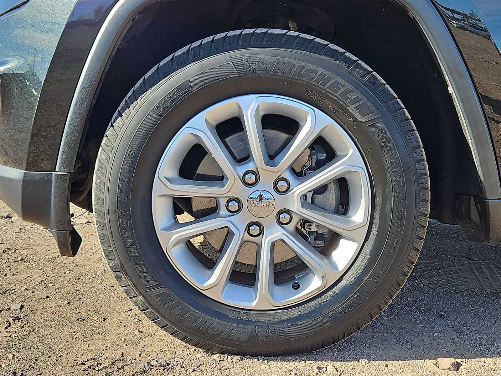 Thumbnail: 2014 Jeep Grand Cherokee - 14