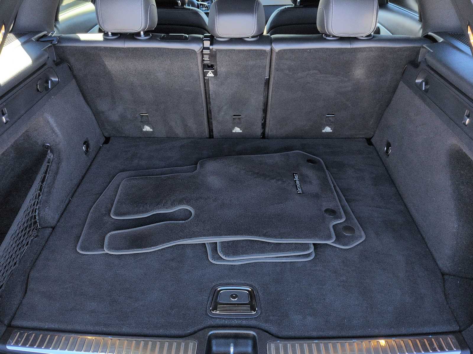 Thumbnail: 2022 Mercedes-Benz GLC - 34