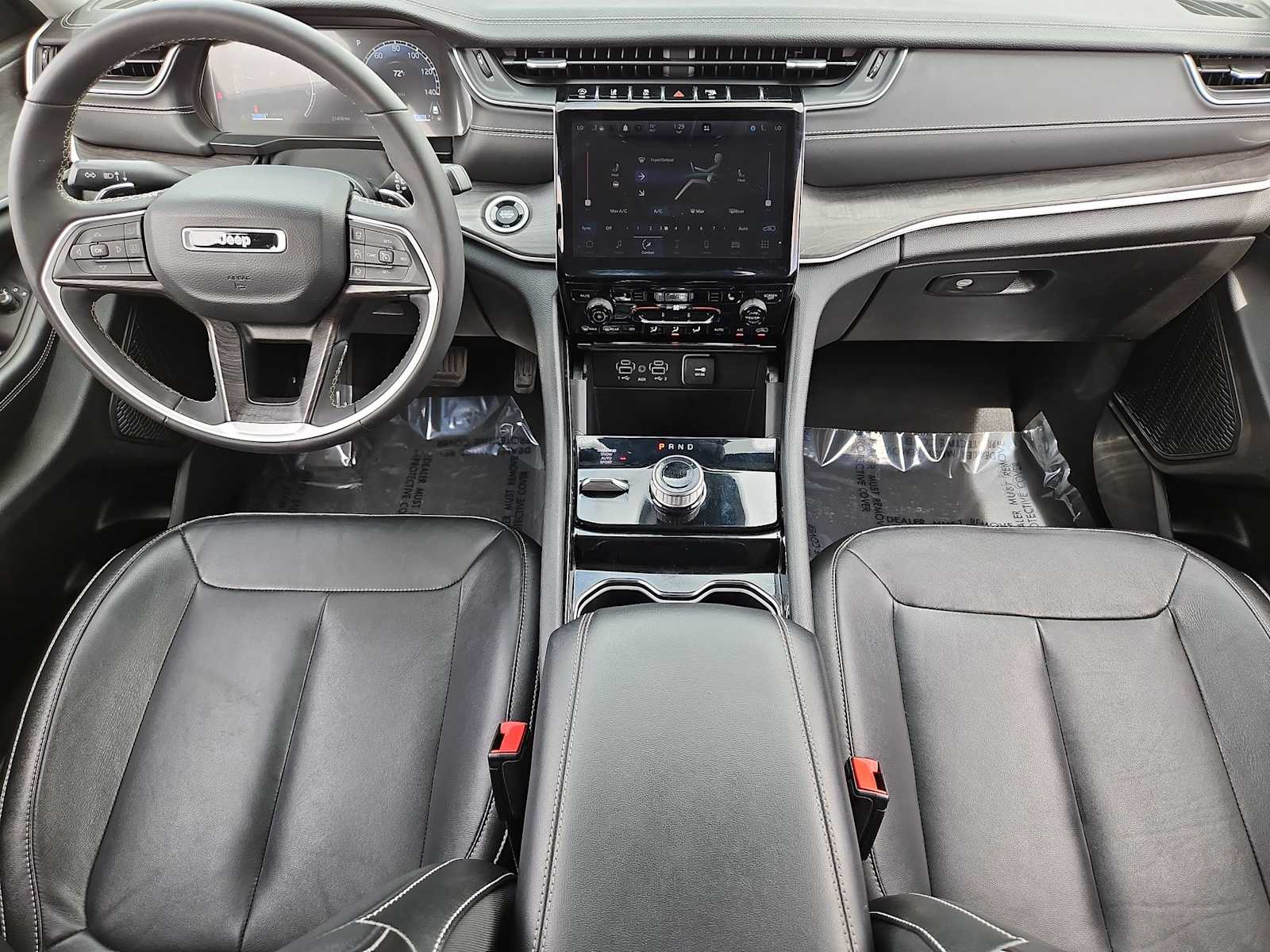 Thumbnail: 2023 Jeep Grand Cherokee - 15