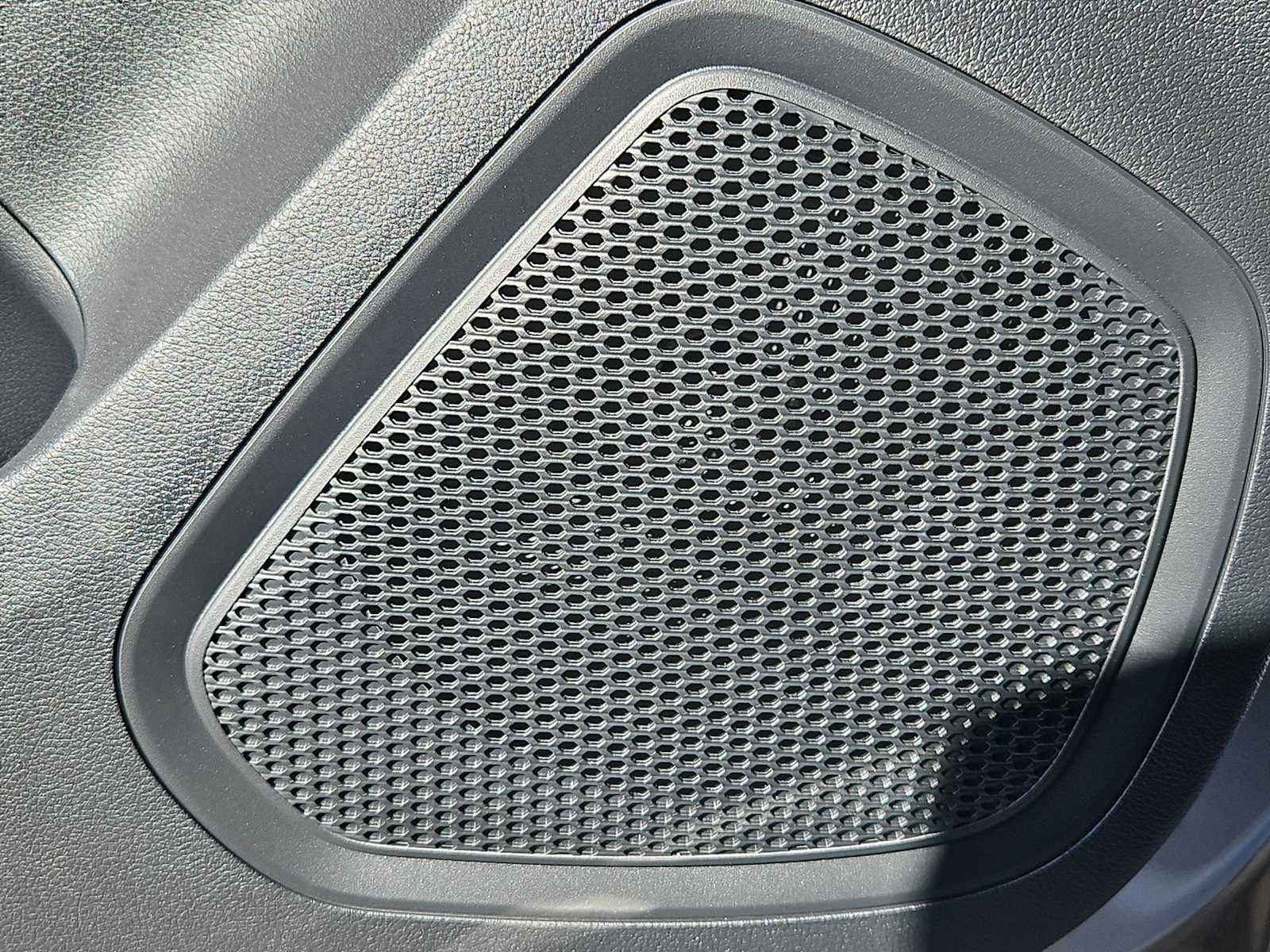 Thumbnail: 2025 Hyundai Venue - 31