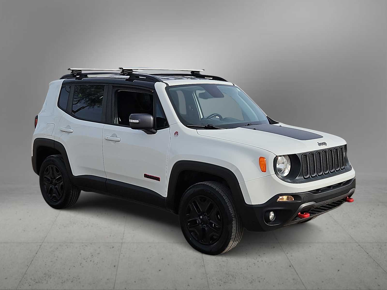 Thumbnail: 2018 Jeep Renegade - 2