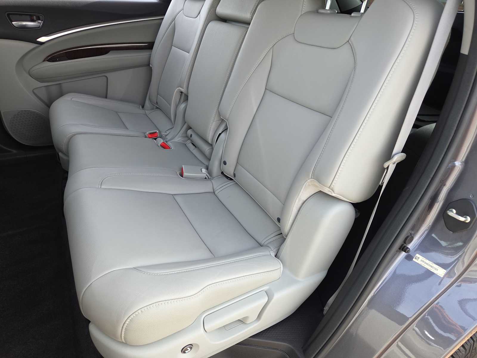 Thumbnail: 2017 Acura MDX - 20