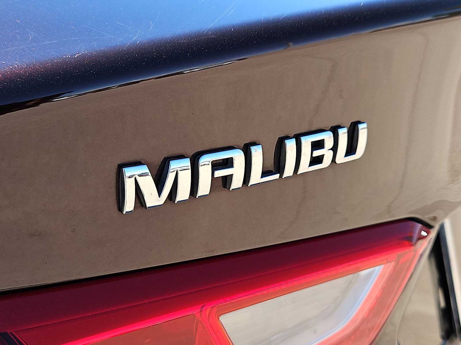 Thumbnail: 2020 Chevrolet Malibu - 12