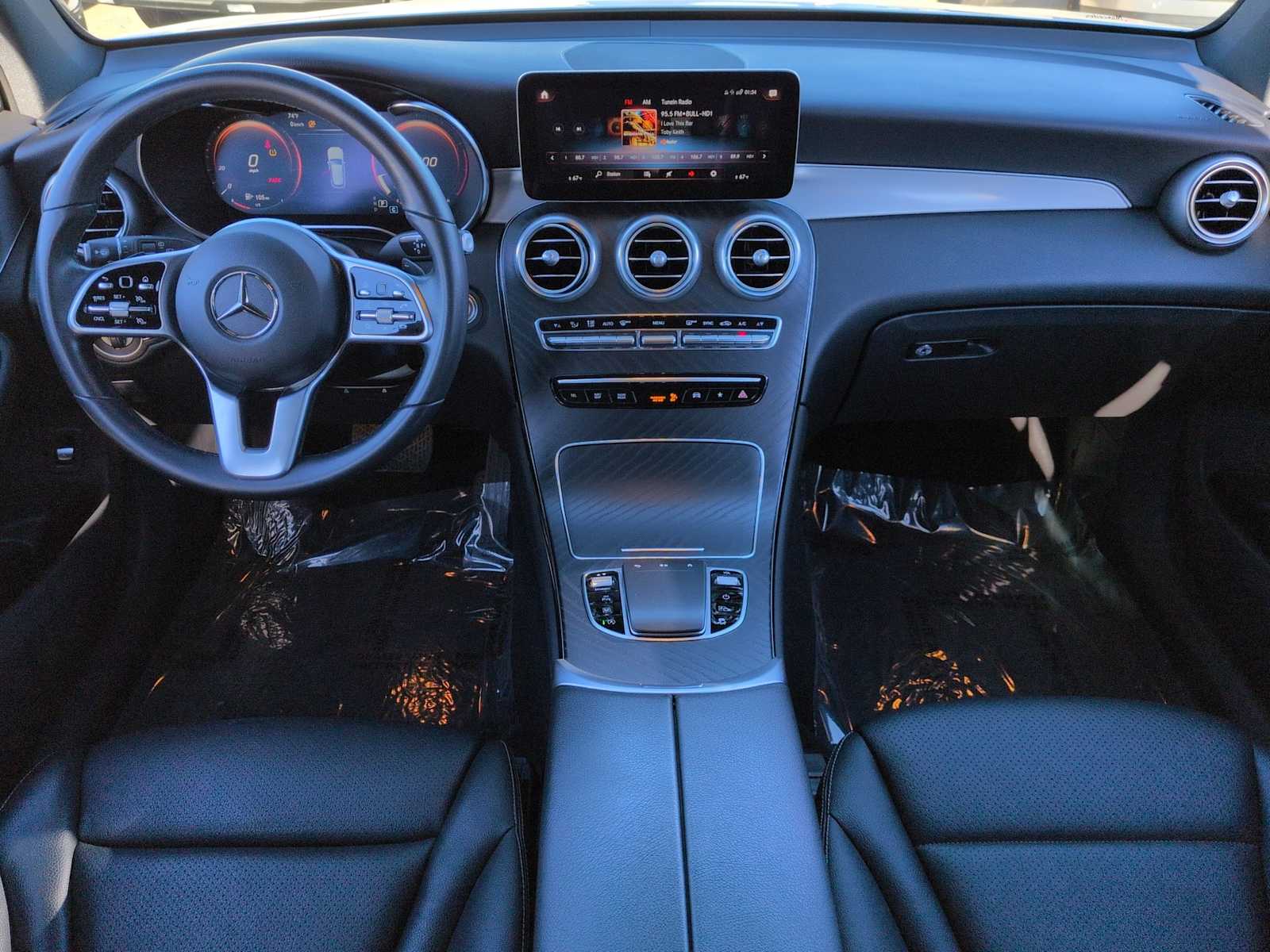 Thumbnail: 2022 Mercedes-Benz GLC - 16