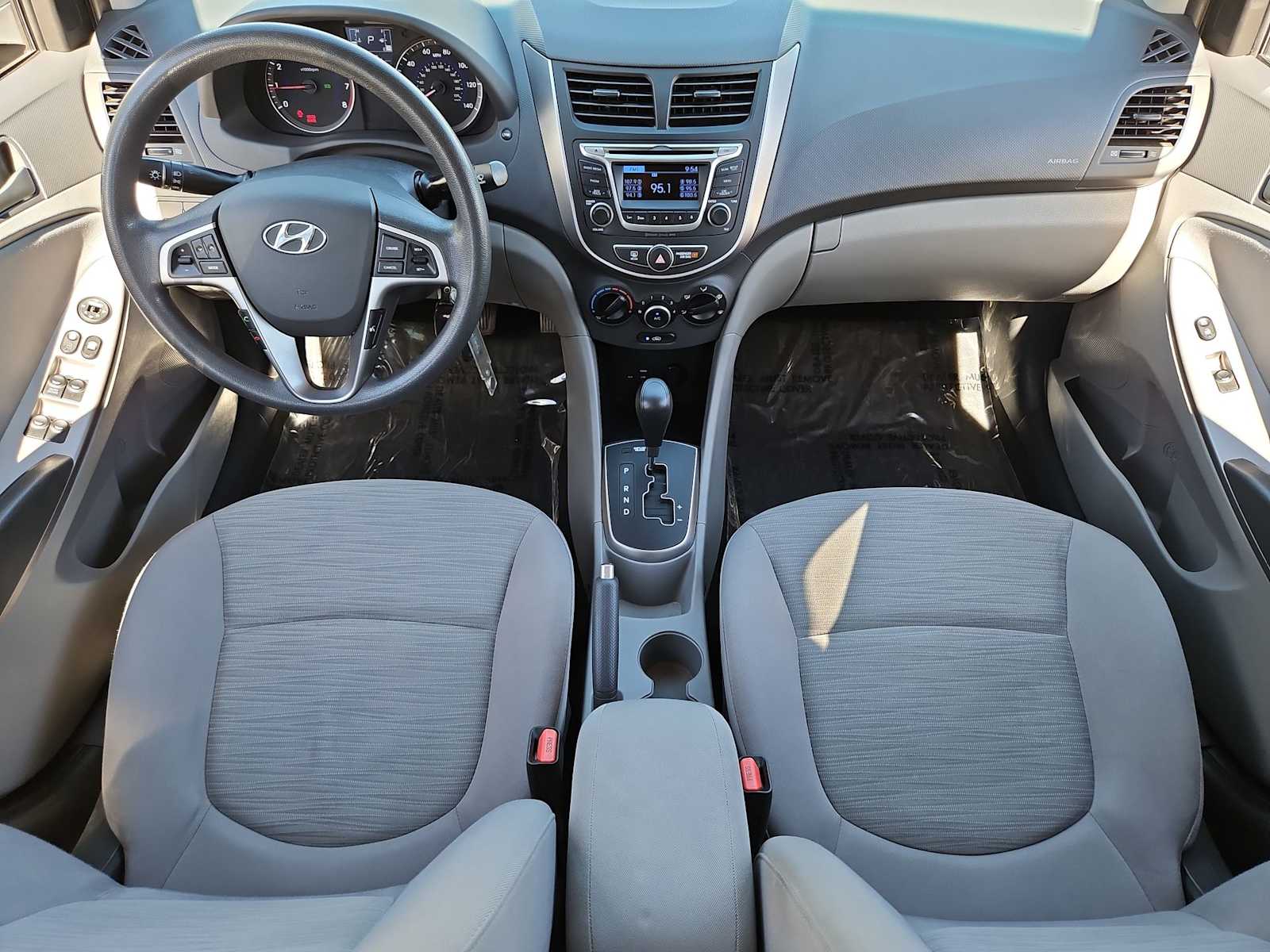 Thumbnail: 2016 Hyundai Accent - 15
