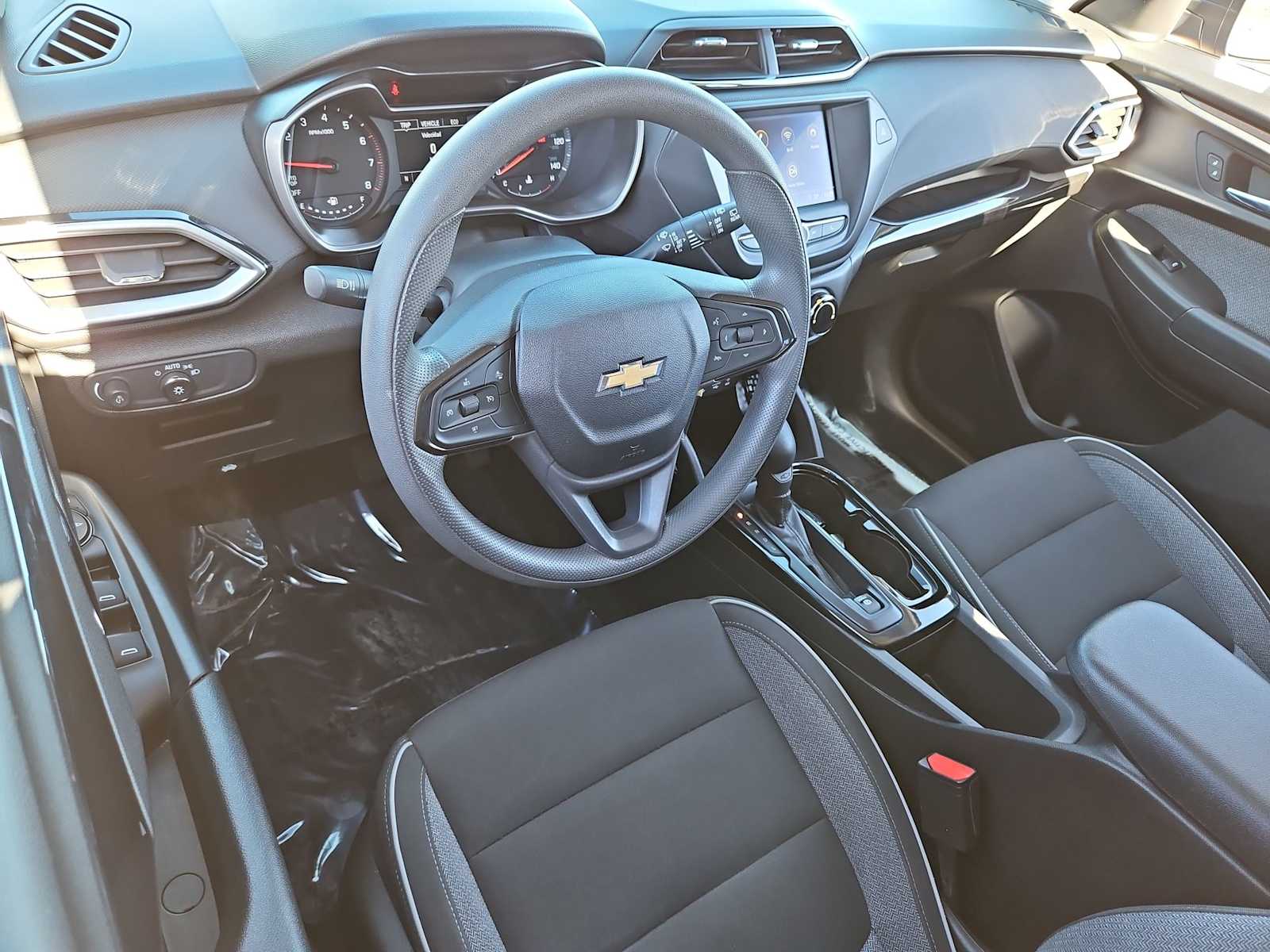 Thumbnail: 2021 Chevrolet TrailBlazer - 10