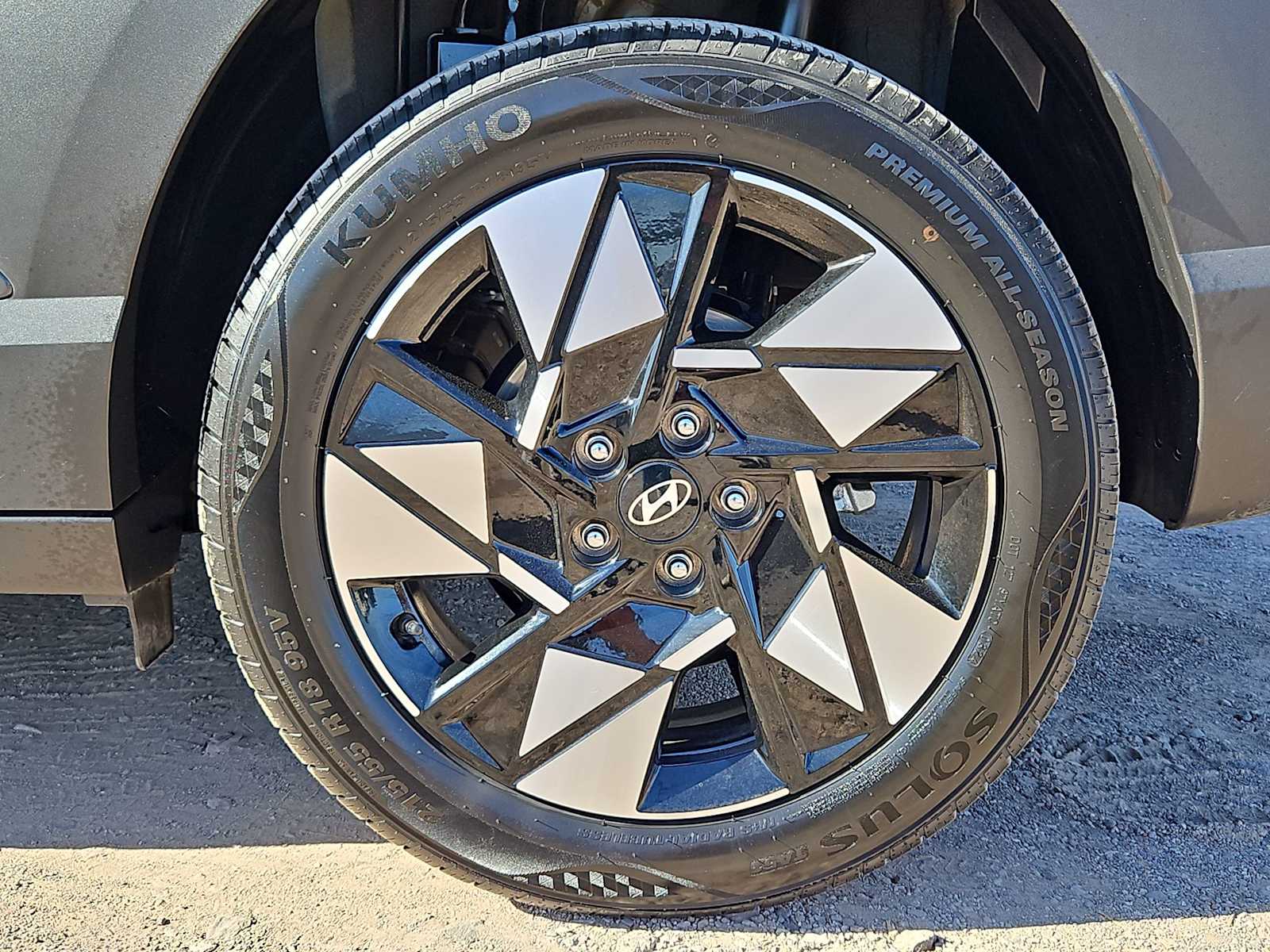 Thumbnail: 2024 Hyundai Kona - 12