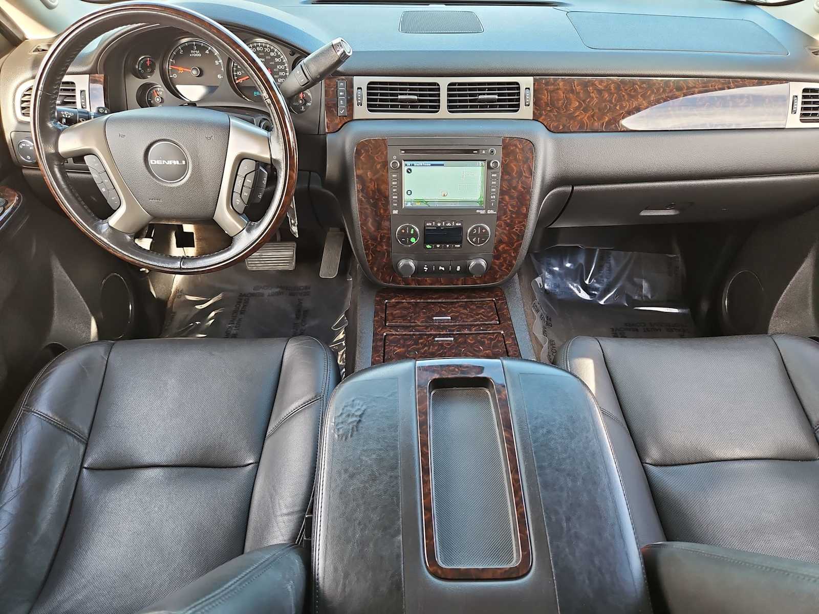 Thumbnail: 2013 GMC Yukon - 16