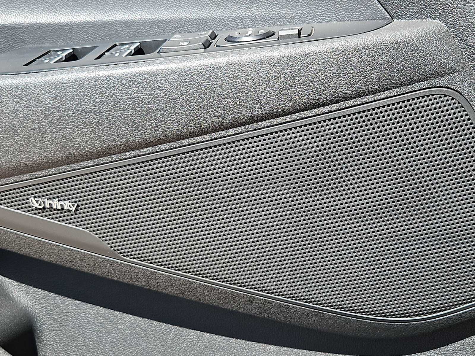 Thumbnail: 2020 Hyundai Tucson - 30