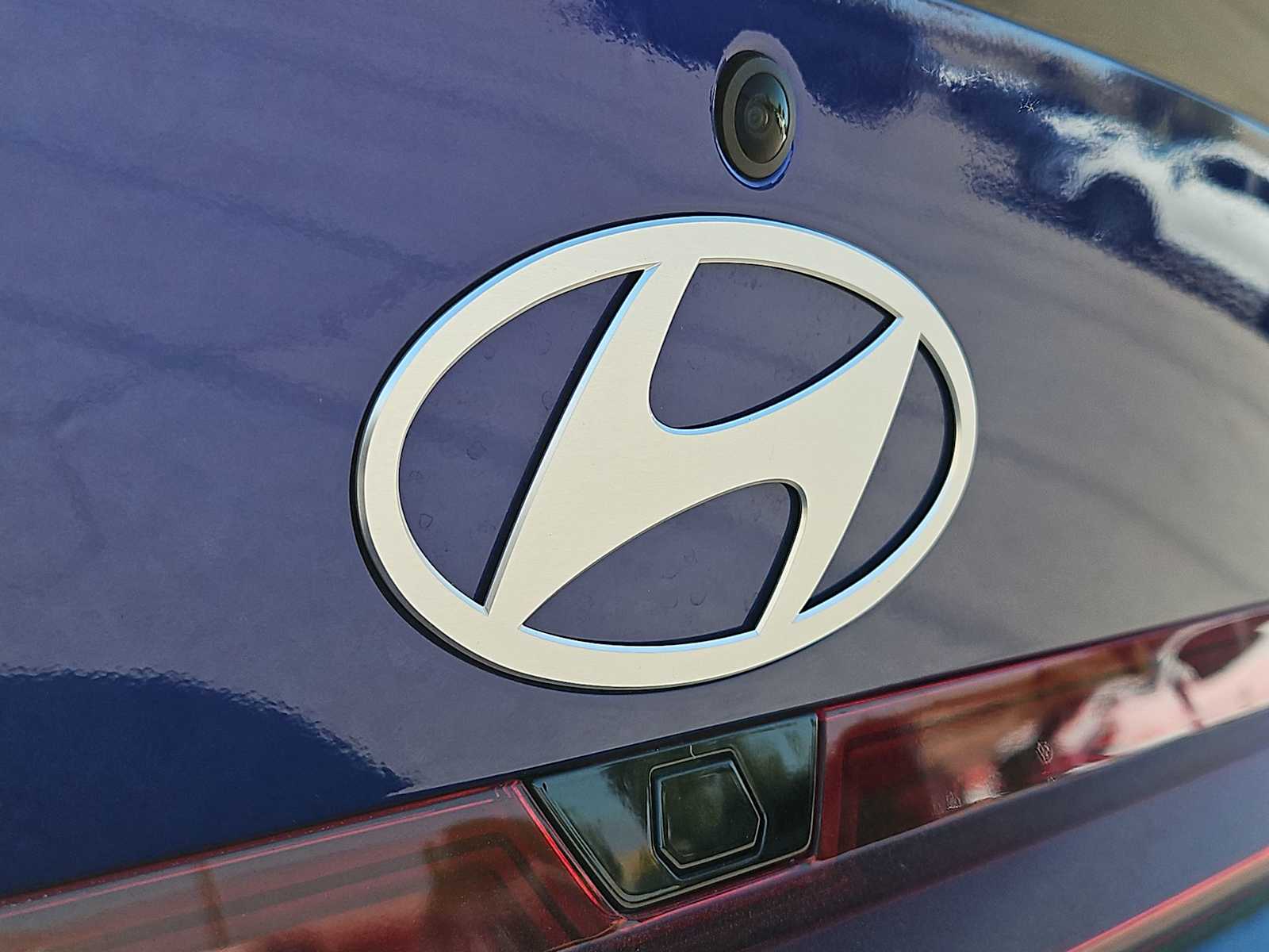 Thumbnail: 2025 Hyundai Elantra - 11