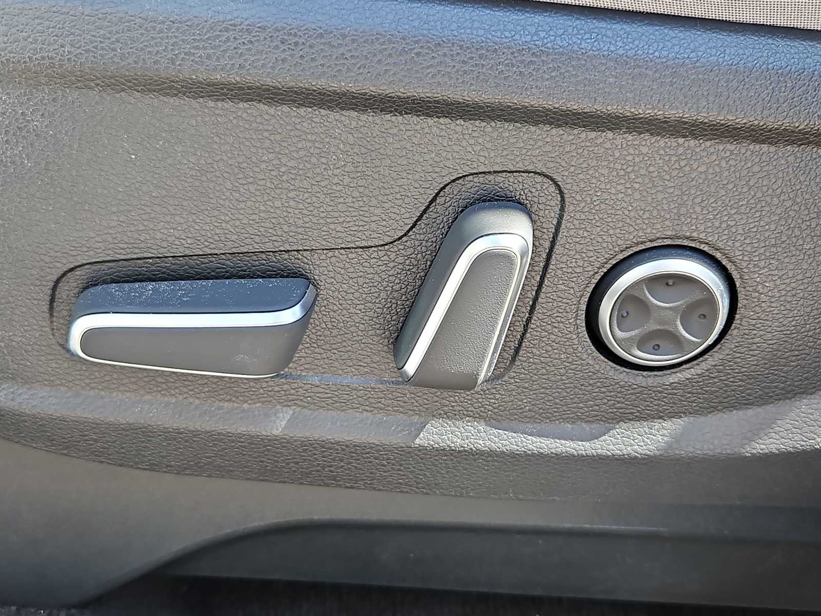 2025 Hyundai Palisade SEL 16