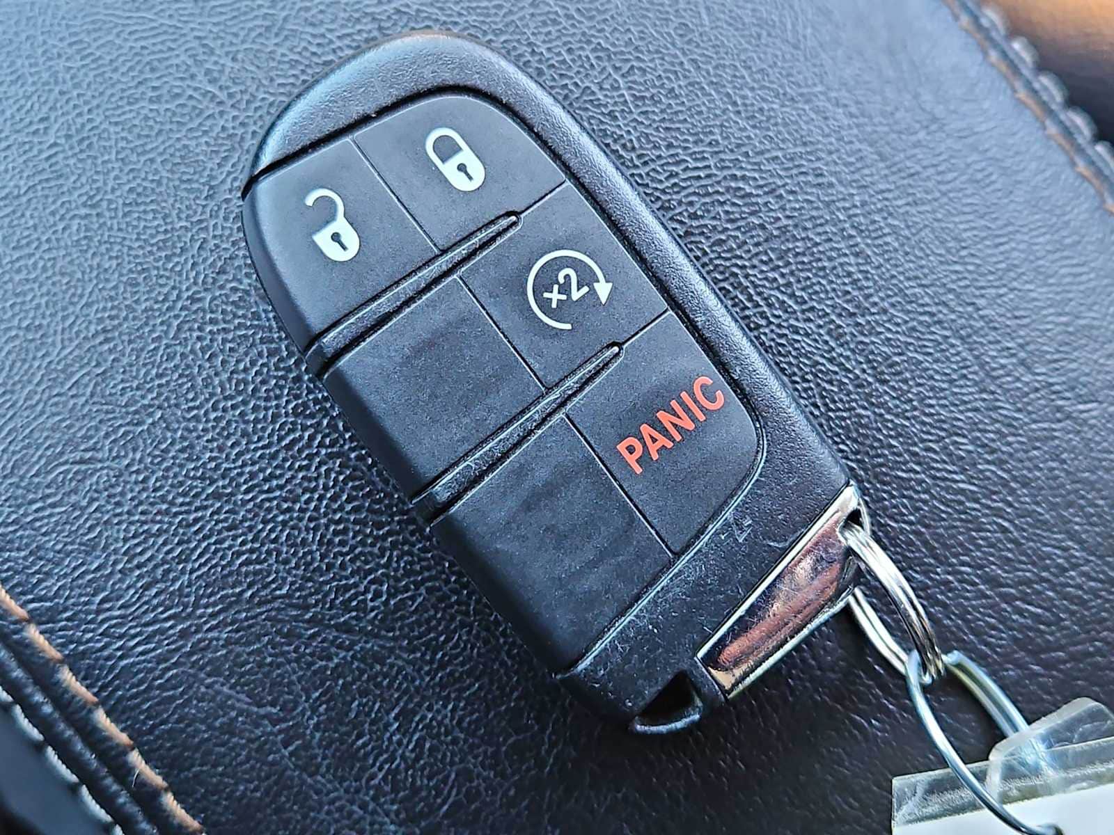 Thumbnail: 2018 Jeep Compass - 35