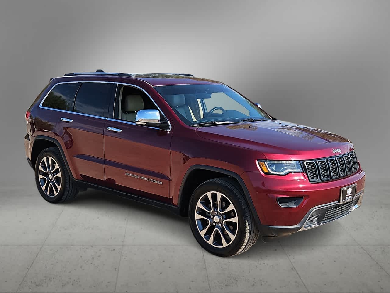Thumbnail: 2018 Jeep Grand Cherokee - 2