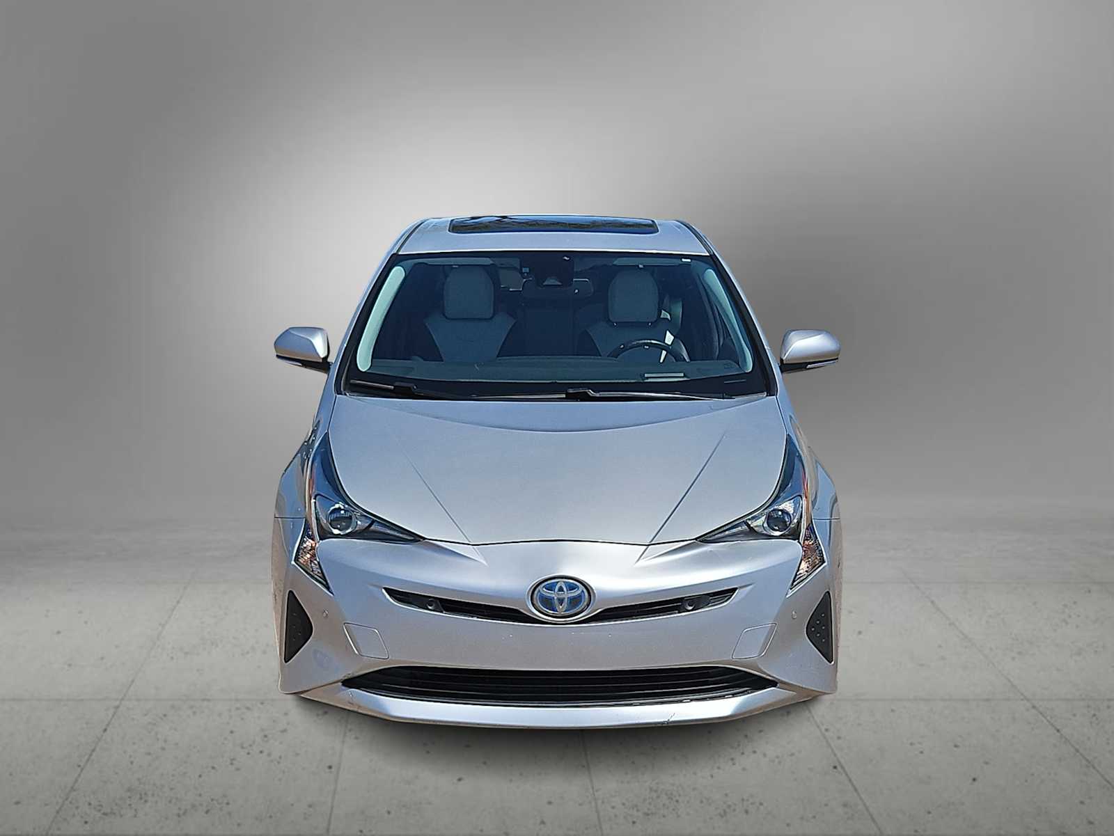 Thumbnail: 2018 Toyota Prius - 3
