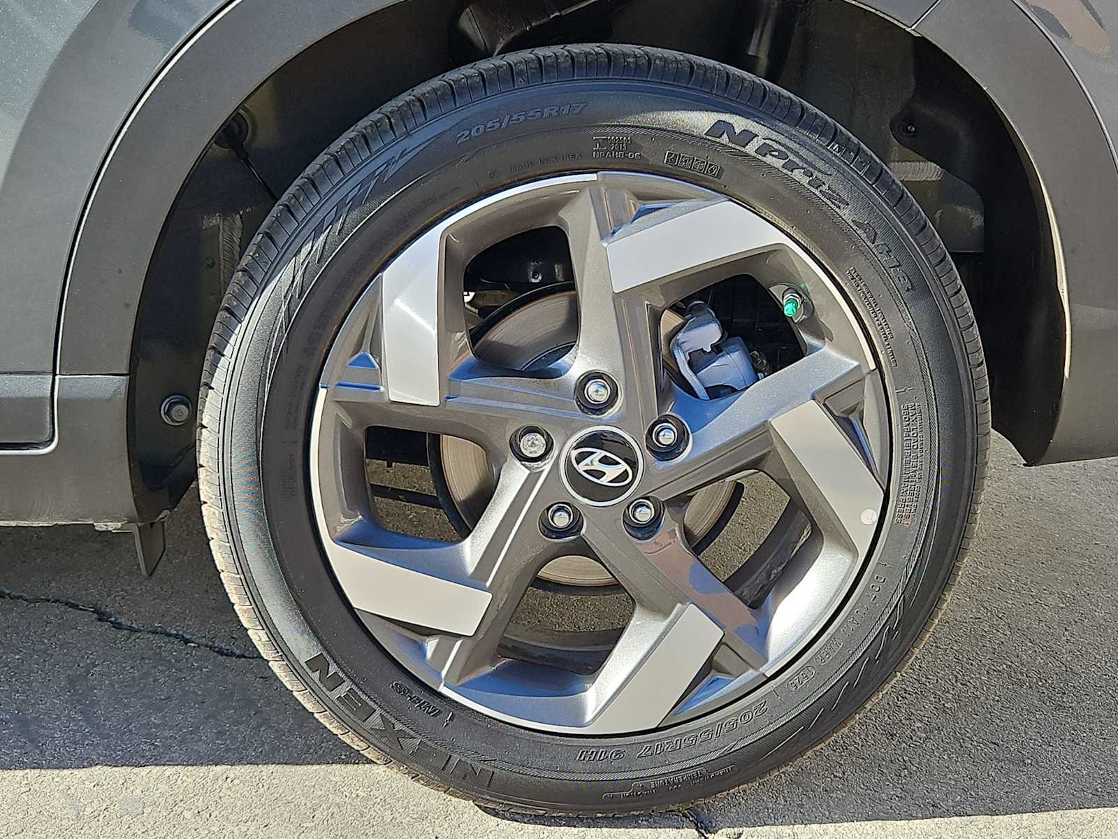 Thumbnail: 2025 Hyundai Venue - 14