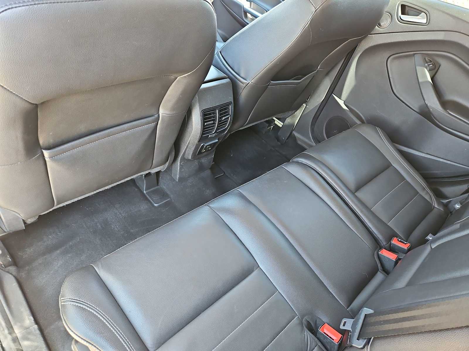 Thumbnail: 2014 Ford Escape - 18