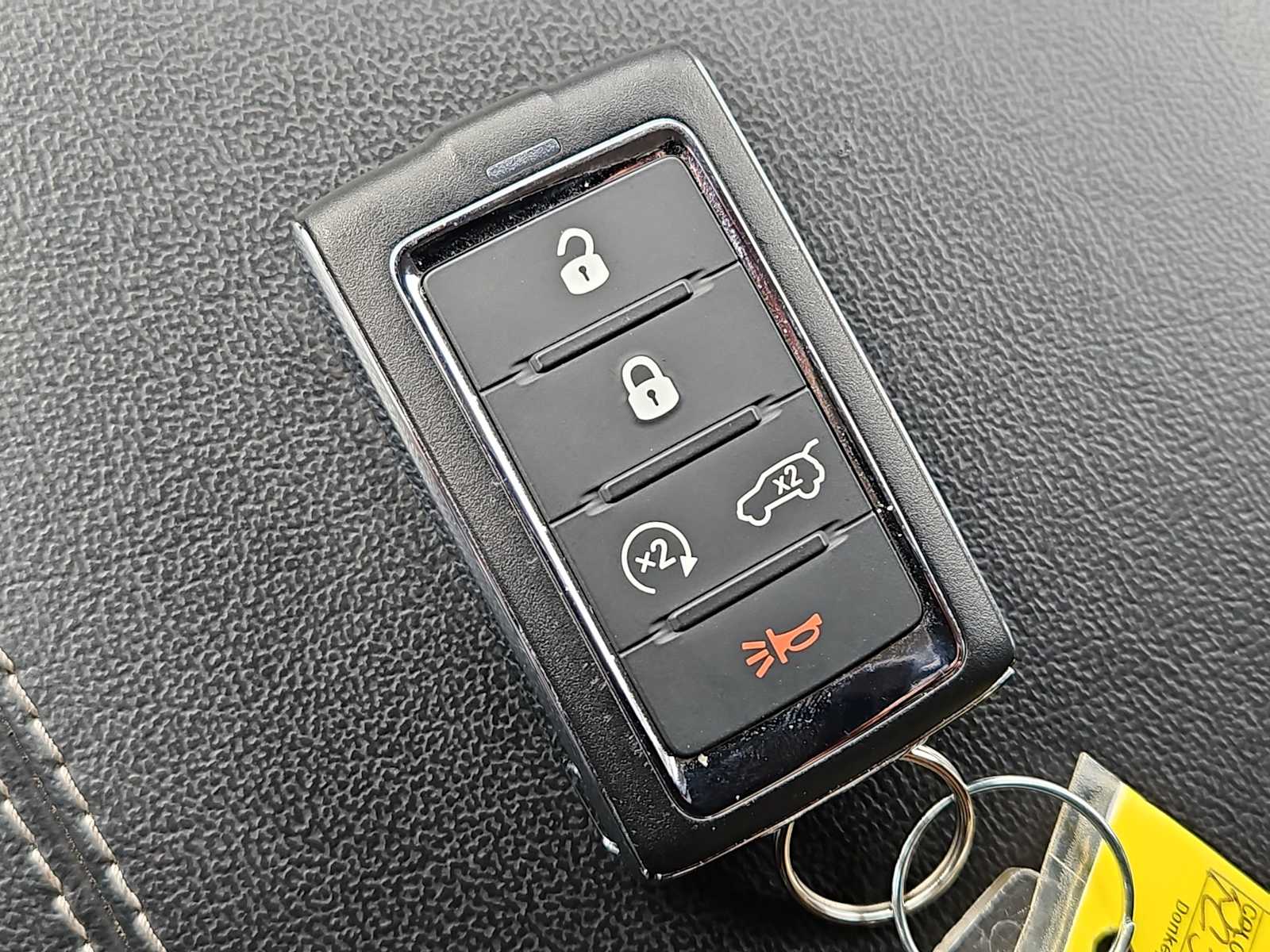 Thumbnail: 2023 Jeep Grand Cherokee - 35