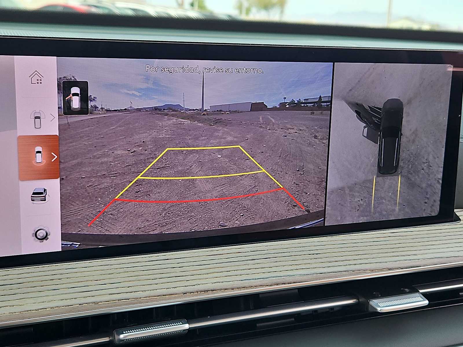 Thumbnail: 2025 Genesis GV80 - 30