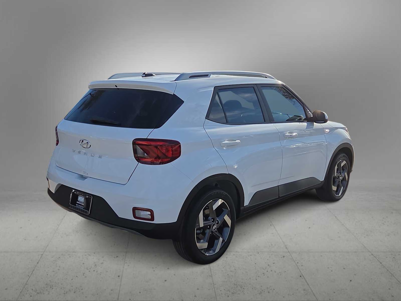 Thumbnail: 2026 Hyundai Venue - 8