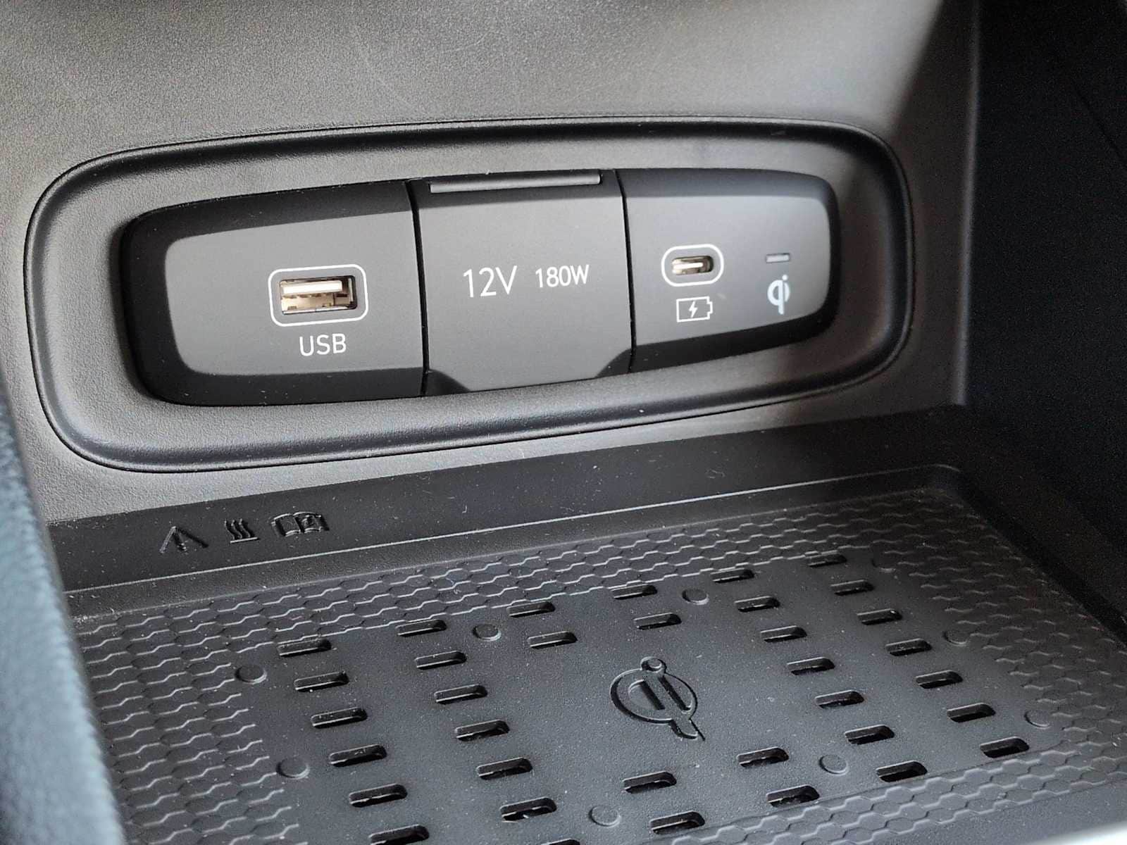 Thumbnail: 2026 Hyundai Venue - 31